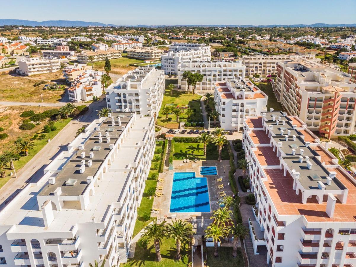 פורצ'ס Quinta Das Palmeiras Pool & Beach In Pera מראה חיצוני תמונה